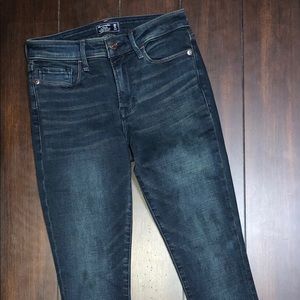 Abercrombie and Fitch jeans, size 0 short